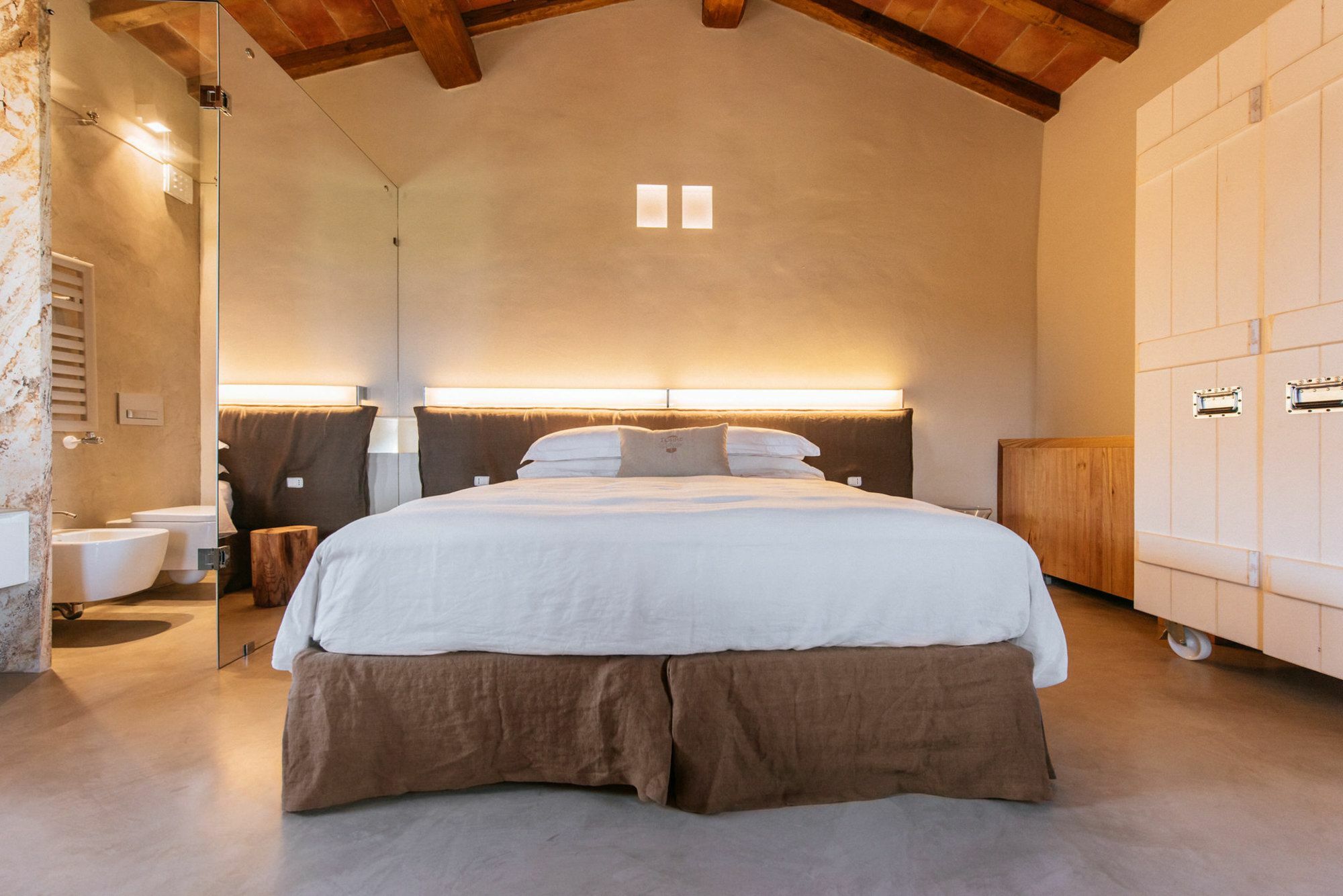 Torre Di Baratti Bio Farm stay *